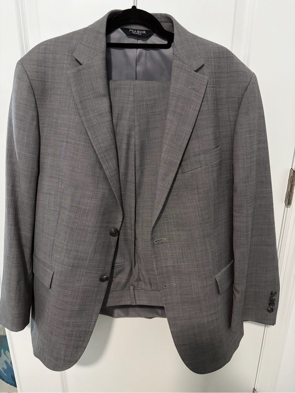 NWOT Jos. A. Bank Gray Men's Two-Button Suit Jacket